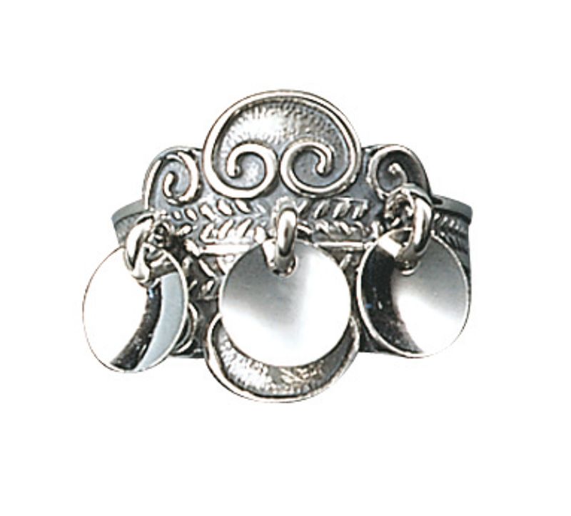 Bunadsølv ring, oksidert m. lauv artnr: 317 102