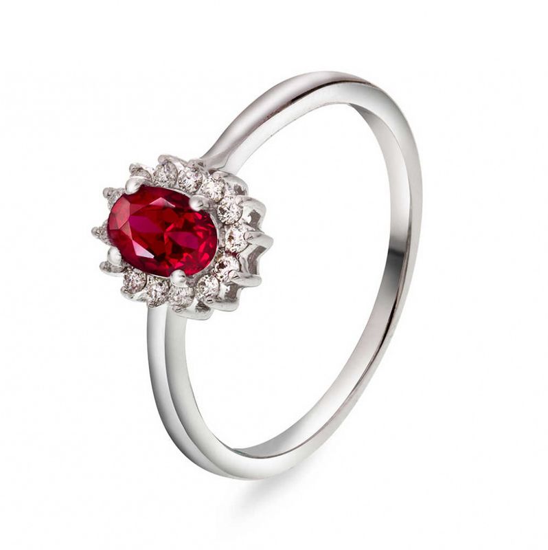Diamantring i hvitt gull med diamanter 0.14ct w.si